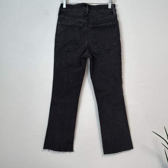 Madewell Kick Out Crop Jeans in Armand Wash - Picture 16 of 16